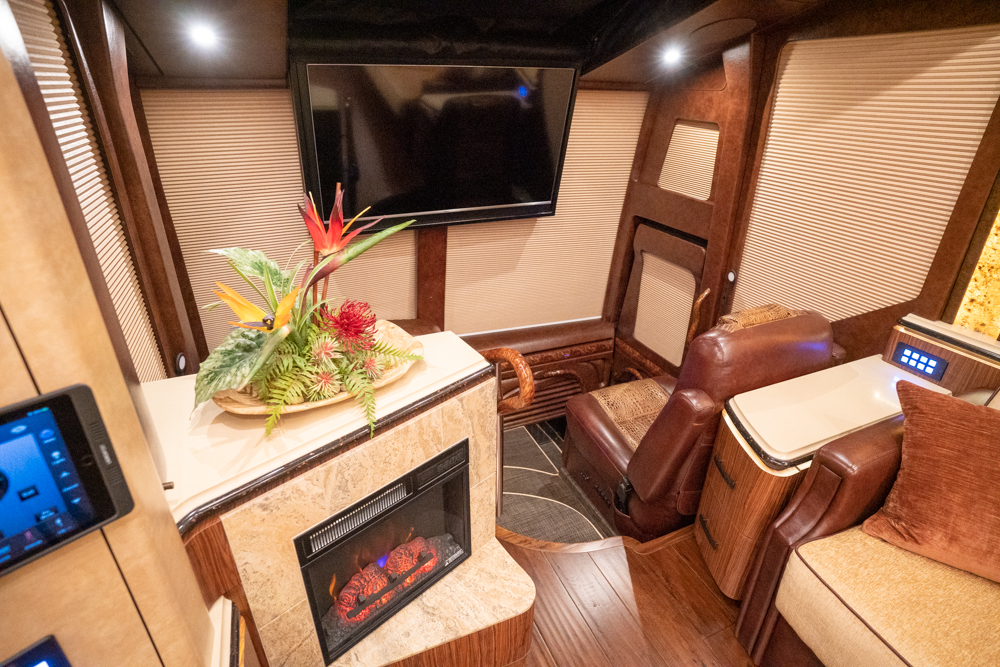 2019 Prevost Marathon  H3-45 For Sale