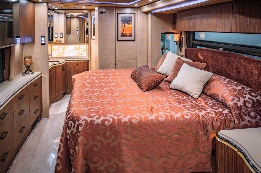 2019 Prevost Marathon H3-45 For Sale