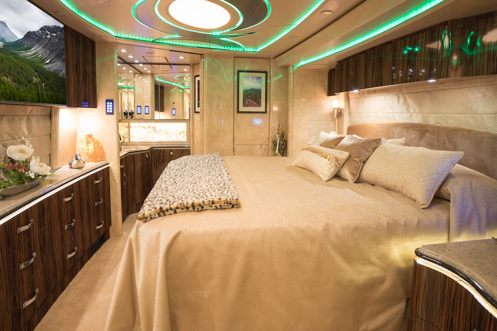 2019 Prevost Marathon H3-45 For Sale