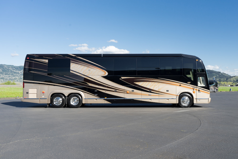 2019 Prevost Marathon H3-45 For Sale