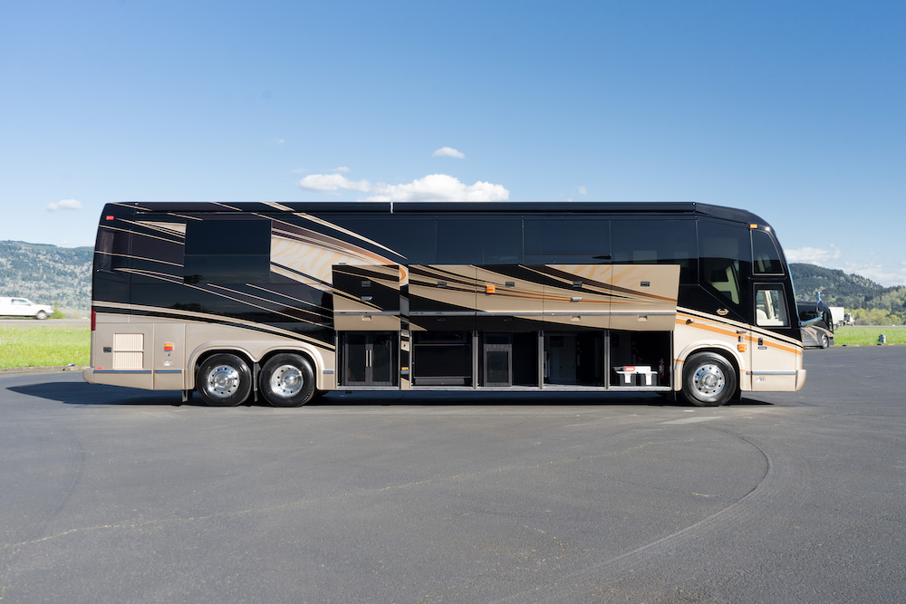 2019 Prevost Marathon H3-45 For Sale