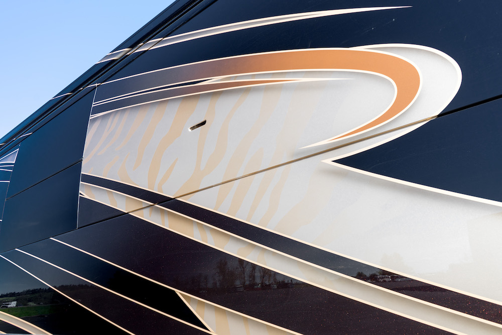 2019 Prevost Marathon H3-45 For Sale