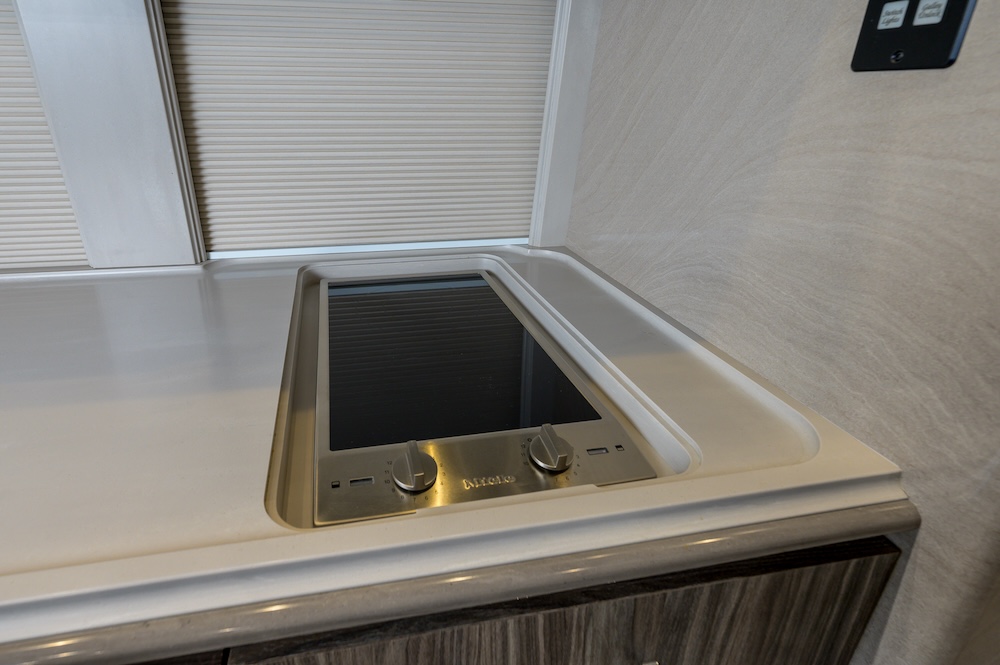 2019 Prevost Marathon H3-45 For Sale