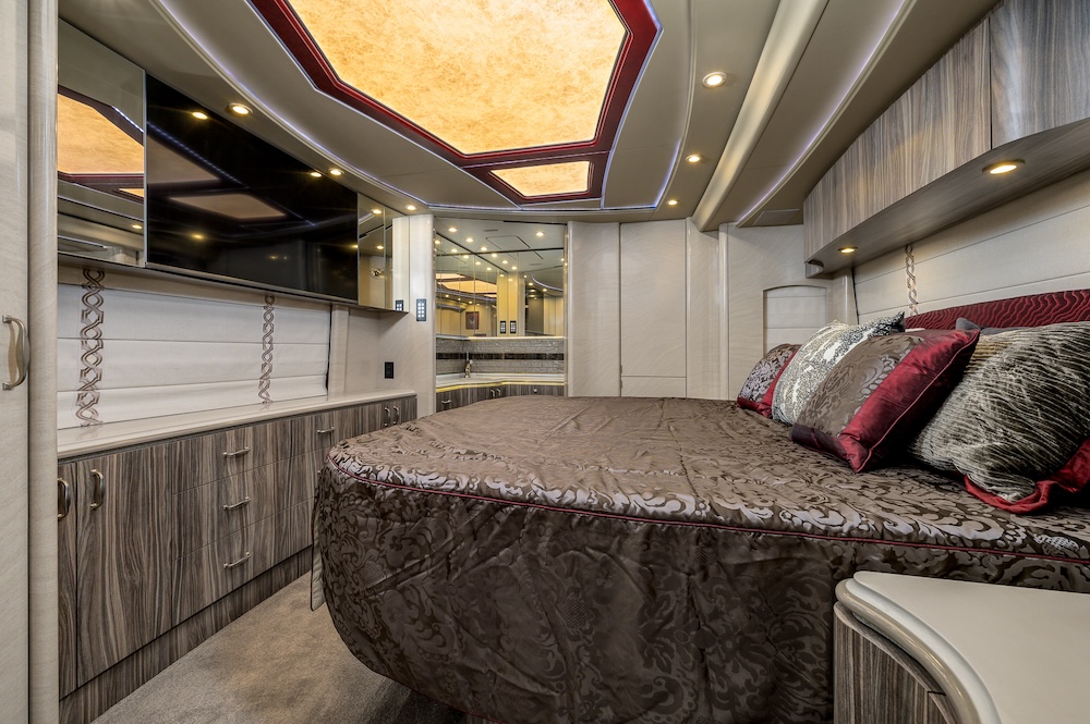 2019 Prevost Marathon H3-45 For Sale
