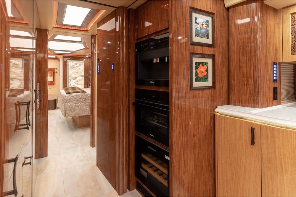 2019 Prevost Marathon H3-45 For Sale