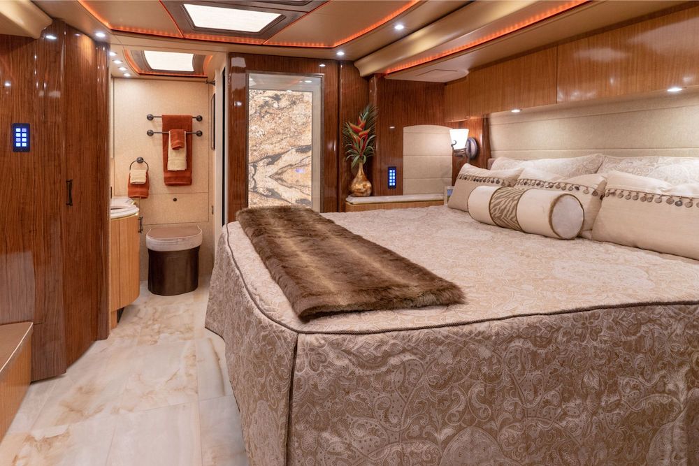 2019 Prevost Marathon H3-45 For Sale