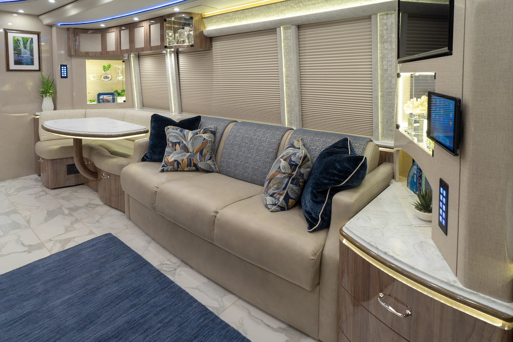 2019 Prevost Marathon H3-45 For Sale