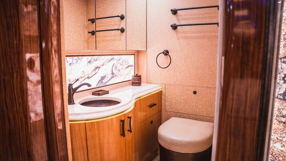 2019 Prevost Marathon H3-45 For Sale