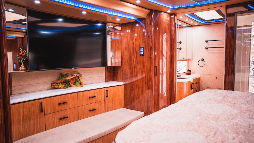 2019 Prevost Marathon H3-45 For Sale