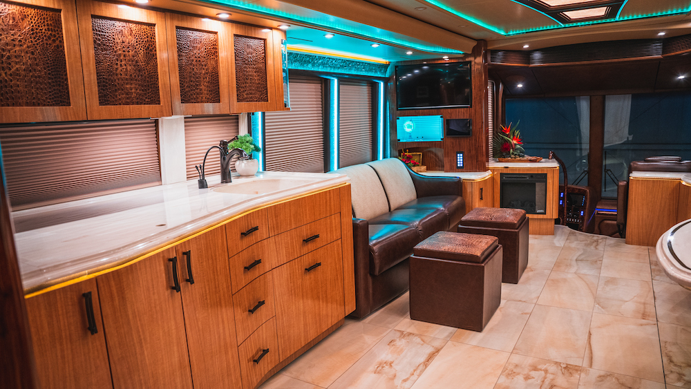 2019 Prevost Marathon H3-45 For Sale