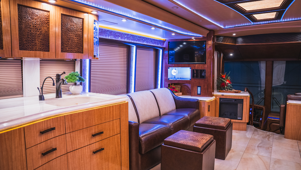 2019 Prevost Marathon H3-45 For Sale