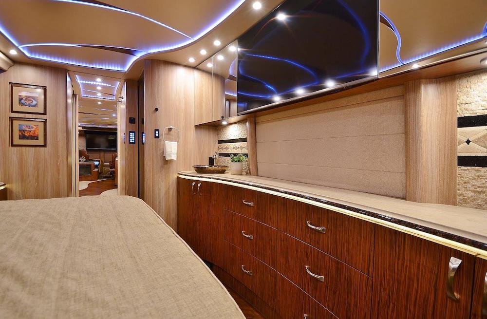 2019 Prevost Marathon X3 For Sale