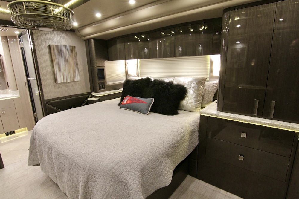 2019 Prevost  Millennium H3-45 For Sale