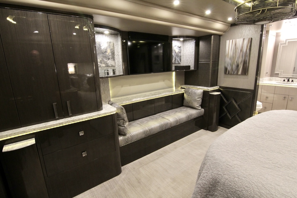 2019 Prevost  Millennium H3-45 For Sale