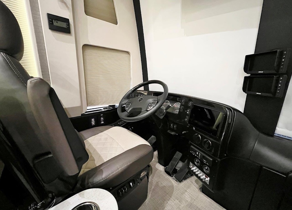 2020 Prevost Emerald H3-45 For Sale