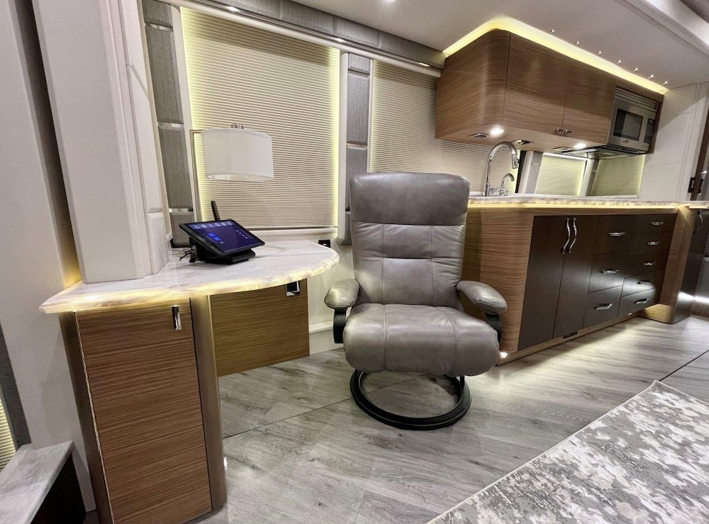 2020 Prevost Emerald H3-45 For Sale