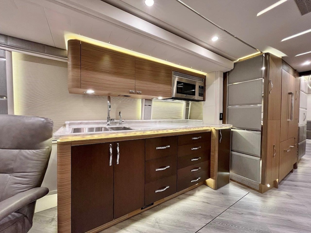 2020 Prevost Emerald H3-45 For Sale