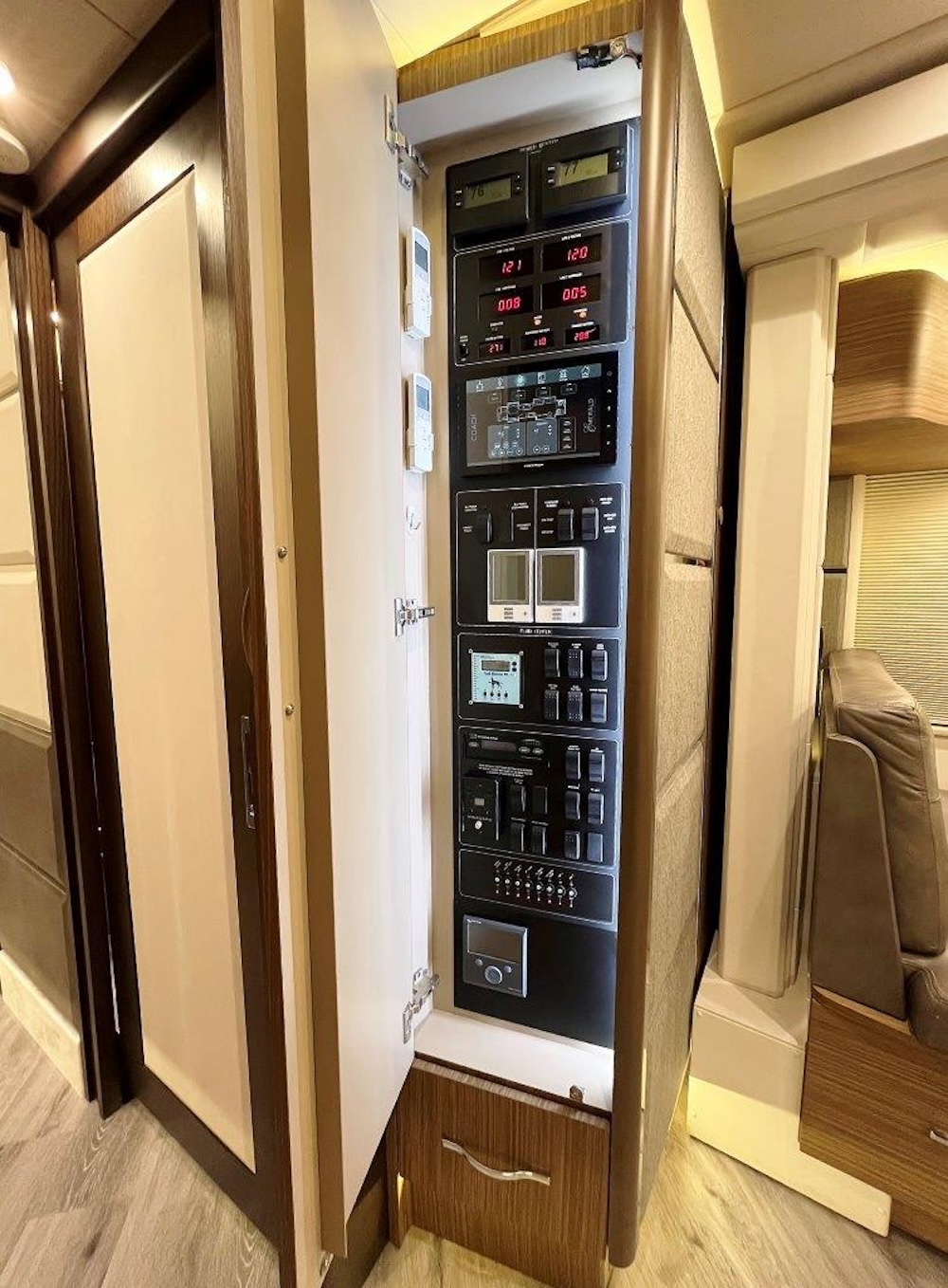 2020 Prevost Emerald H3-45 For Sale