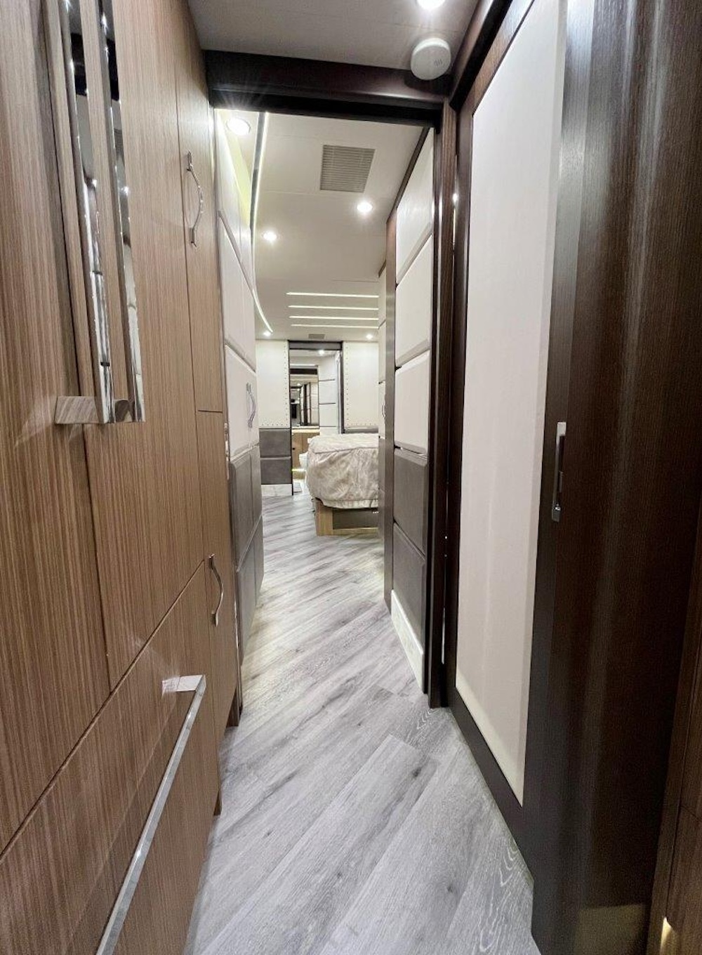 2020 Prevost Emerald H3-45 For Sale