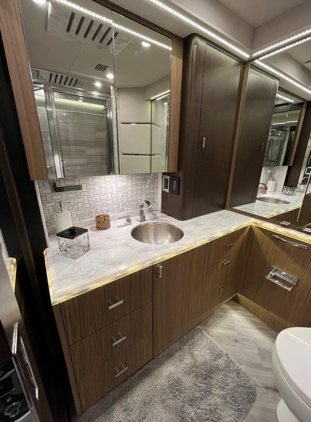 2020 Prevost Emerald H3-45 For Sale