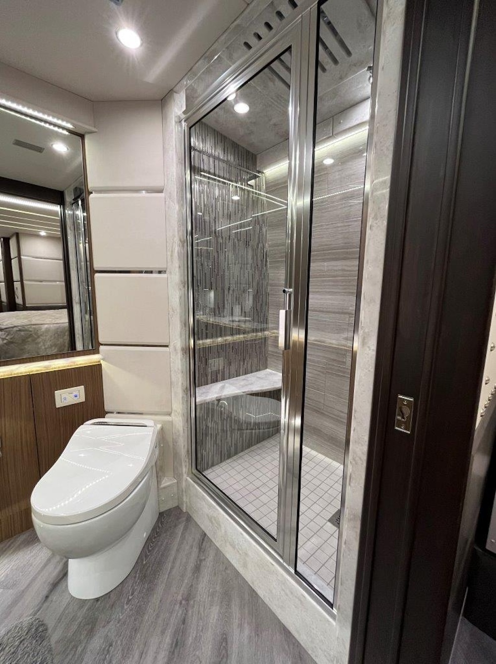 2020 Prevost Emerald H3-45 For Sale