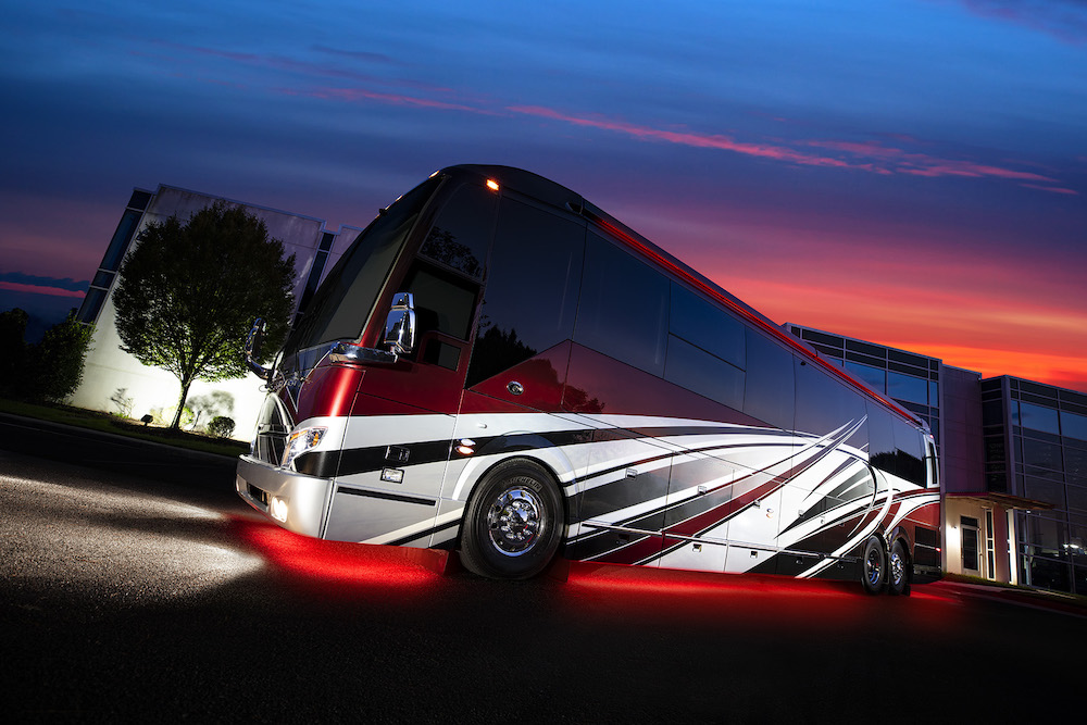 2020 Prevost Featherlite H3-45 For Sale