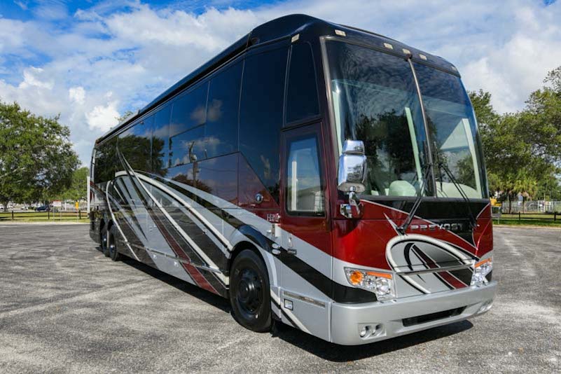 2020 Prevost Featherlite H3-45 For Sale