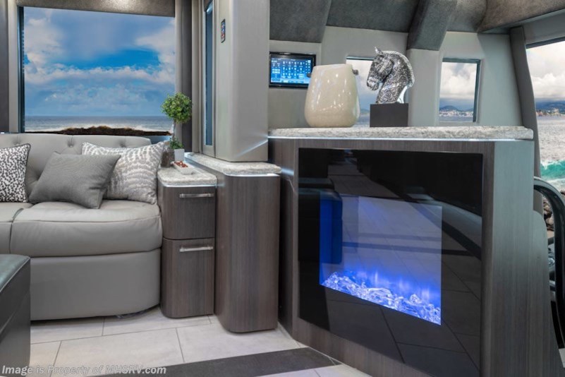 2020 Prevost Foretravel H3-45 For Sale