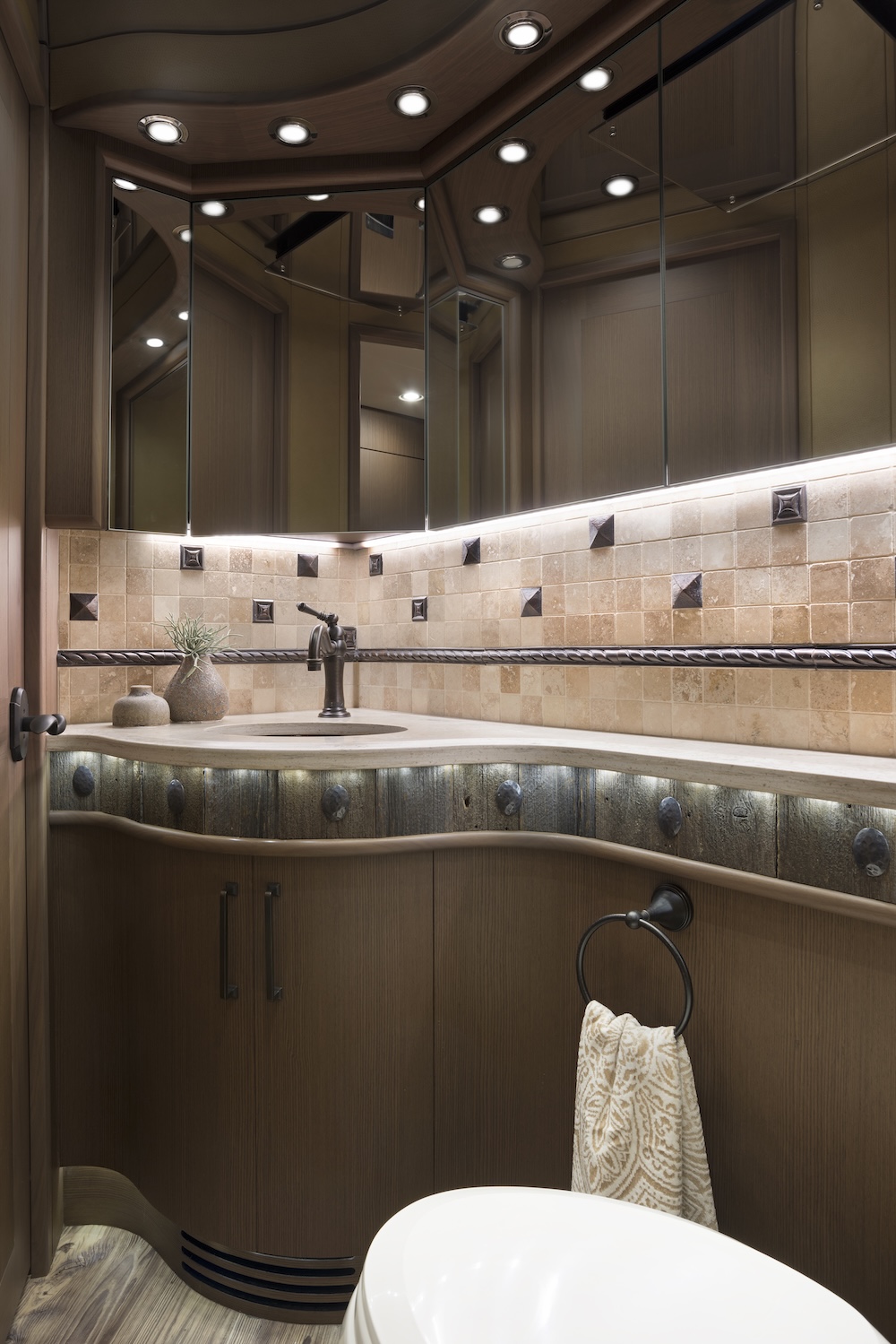 2020 Prevost  Liberty H3-45 For Sale