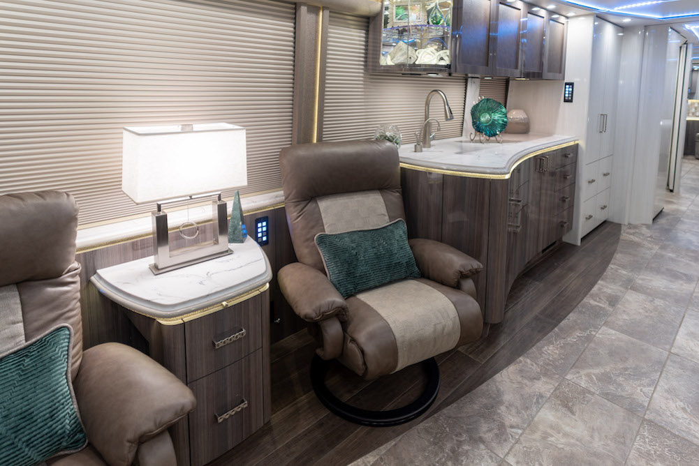 20020Prevost Marathon H3-45 For Sale