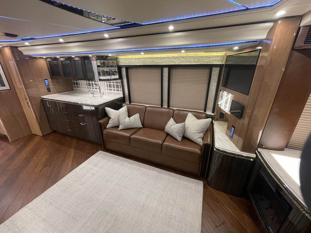 2020 Prevost Marathon H3-45 For Sale