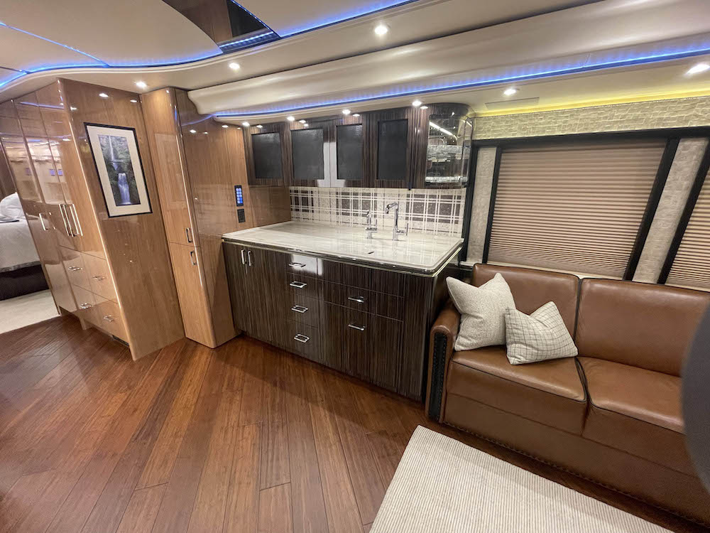 2020 Prevost Marathon H3-45 For Sale