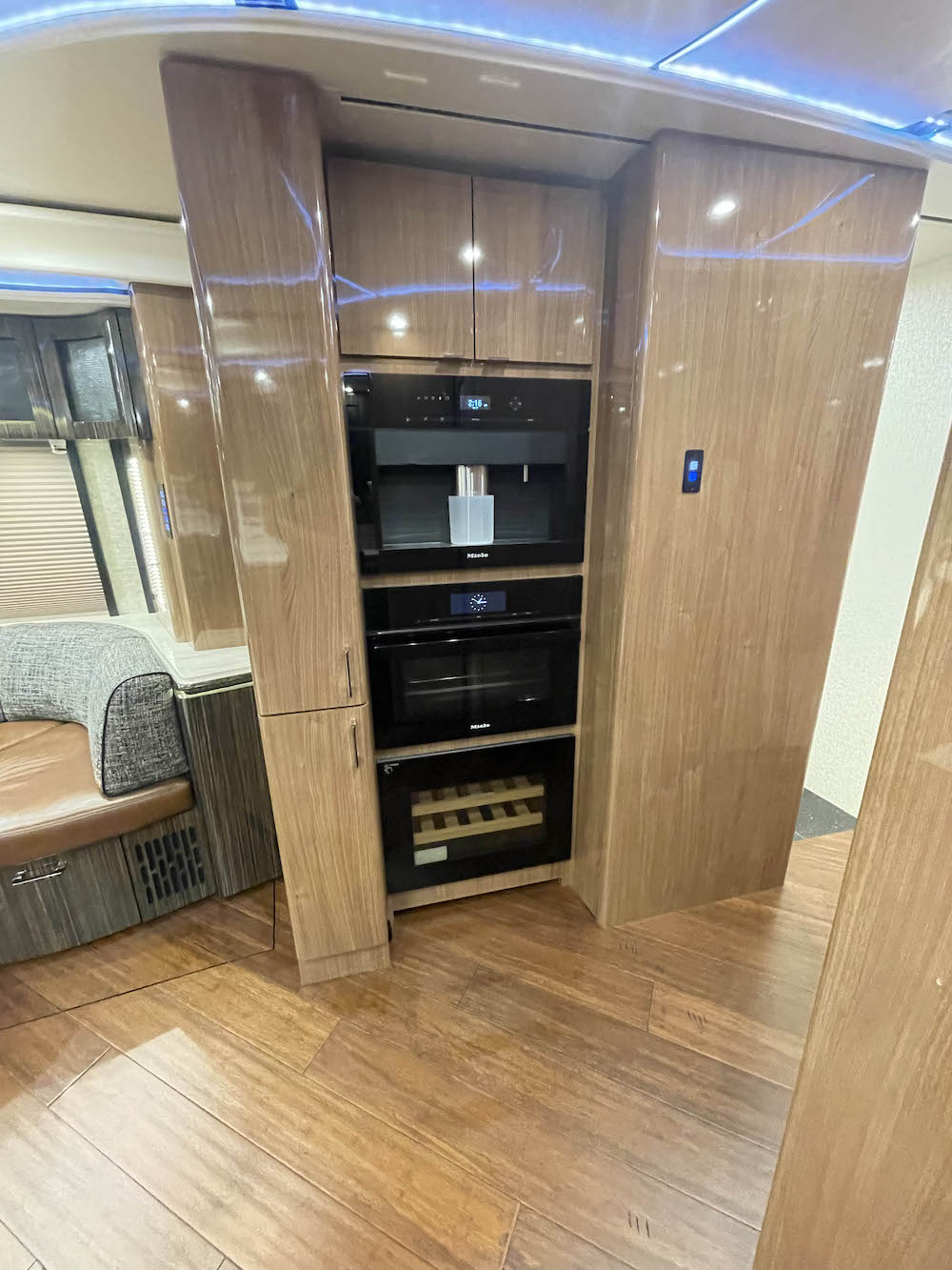 2020 Prevost Marathon H3-45 For Sale