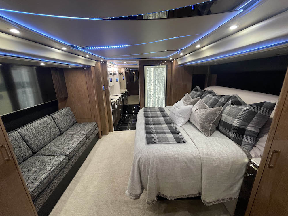 2020 Prevost Marathon H3-45 For Sale