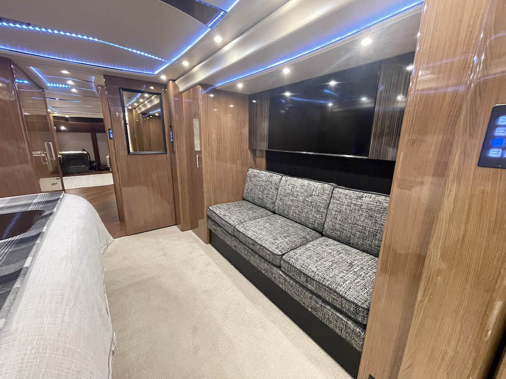 2020 Prevost Marathon H3-45 For Sale