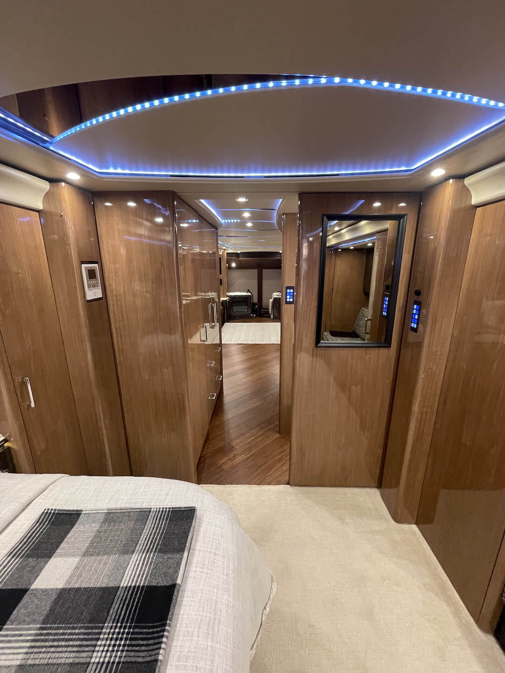 2020 Prevost Marathon H3-45 For Sale