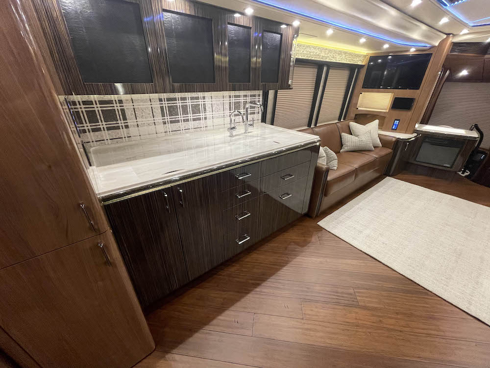 2020 Prevost Marathon H3-45 For Sale