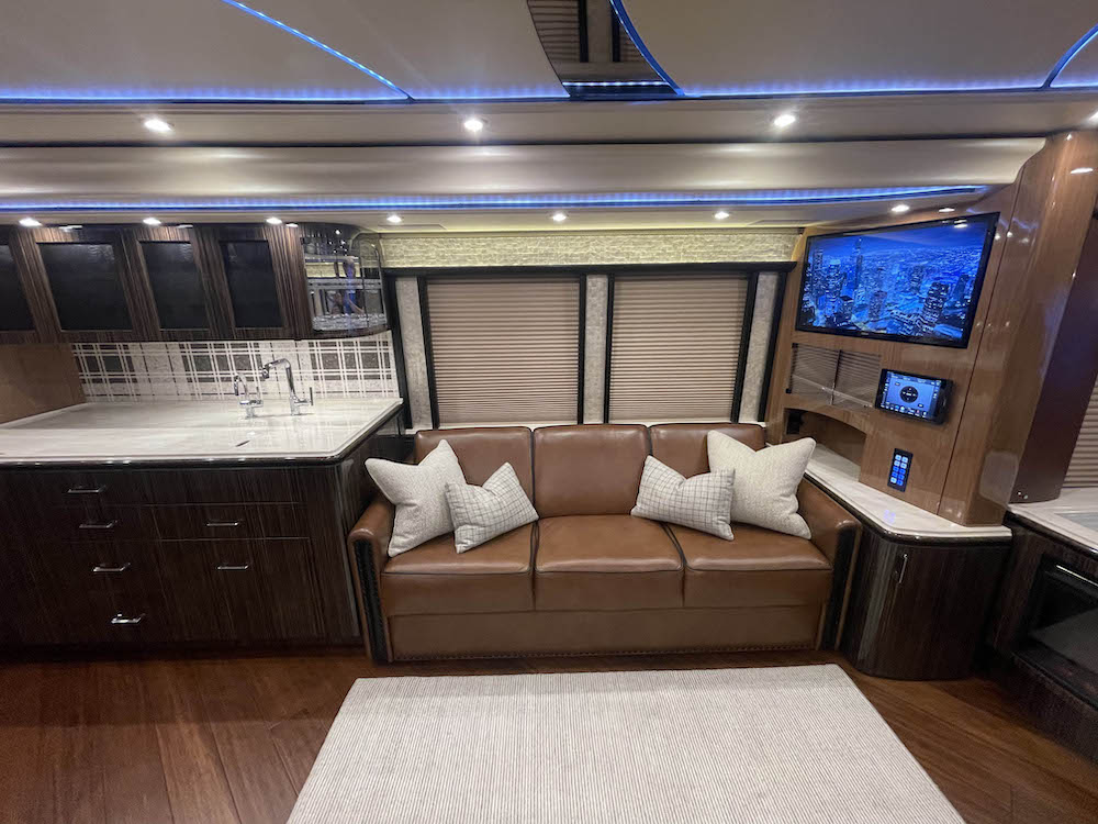 2020 Prevost Marathon H3-45 For Sale