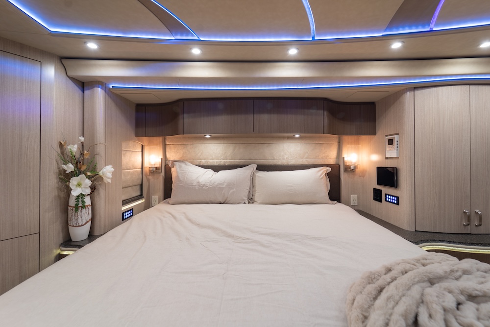 2020 Prevost Marathon H3-45 For Sale