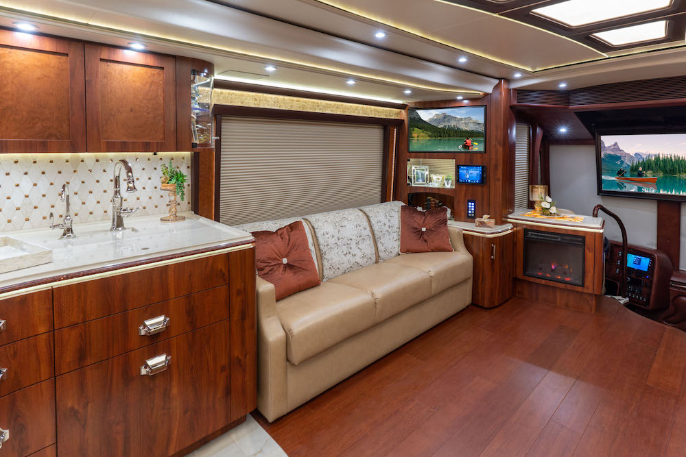 2020 Prevost Marathon H3-45 For Sale