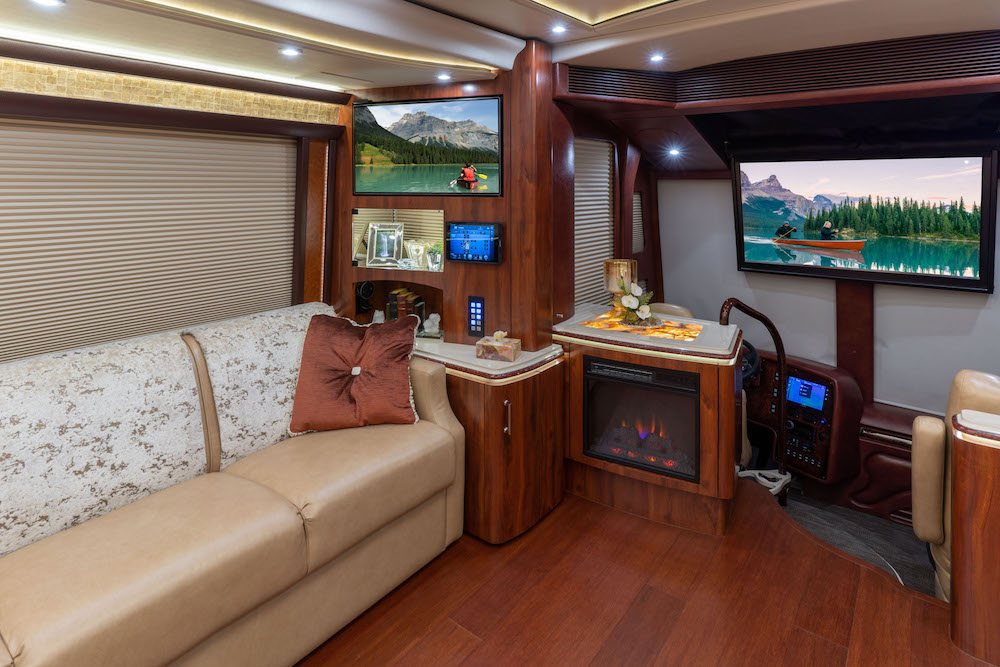 2020 Prevost Marathon H3-45 For Sale