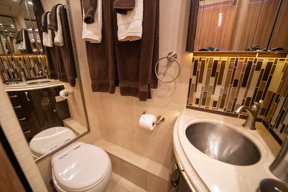 2020 Prevost Marathon H3-45 For Sale