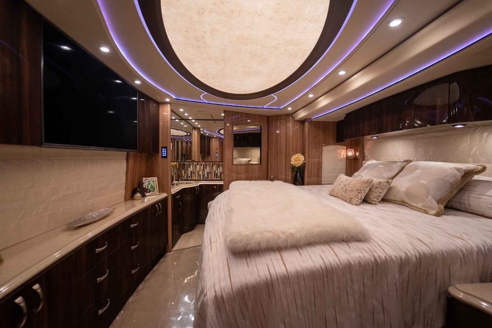 2020 Prevost Marathon H3-45 For Sale