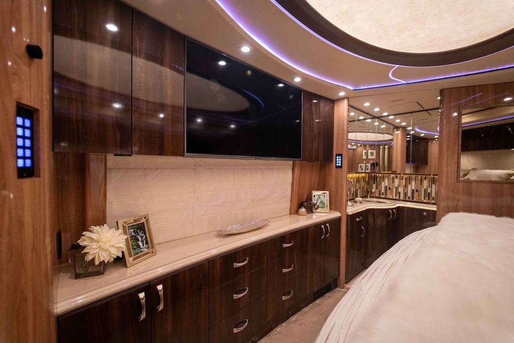 2020 Prevost Marathon H3-45 For Sale