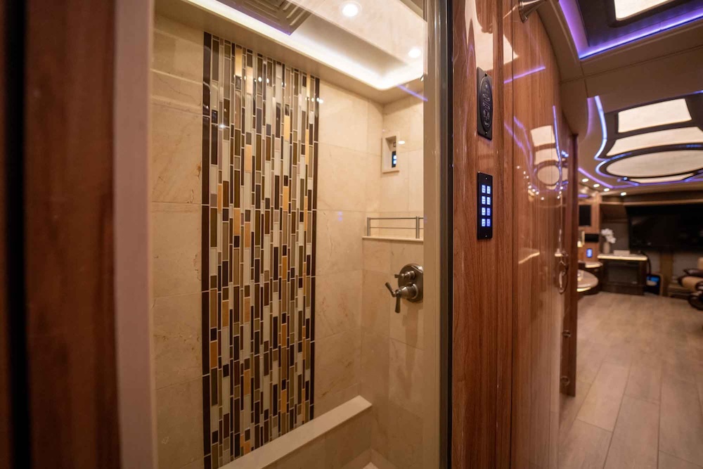 2020 Prevost Marathon H3-45 For Sale