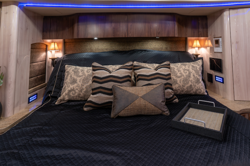 2020 Prevost Marathon H3-45 For Sale