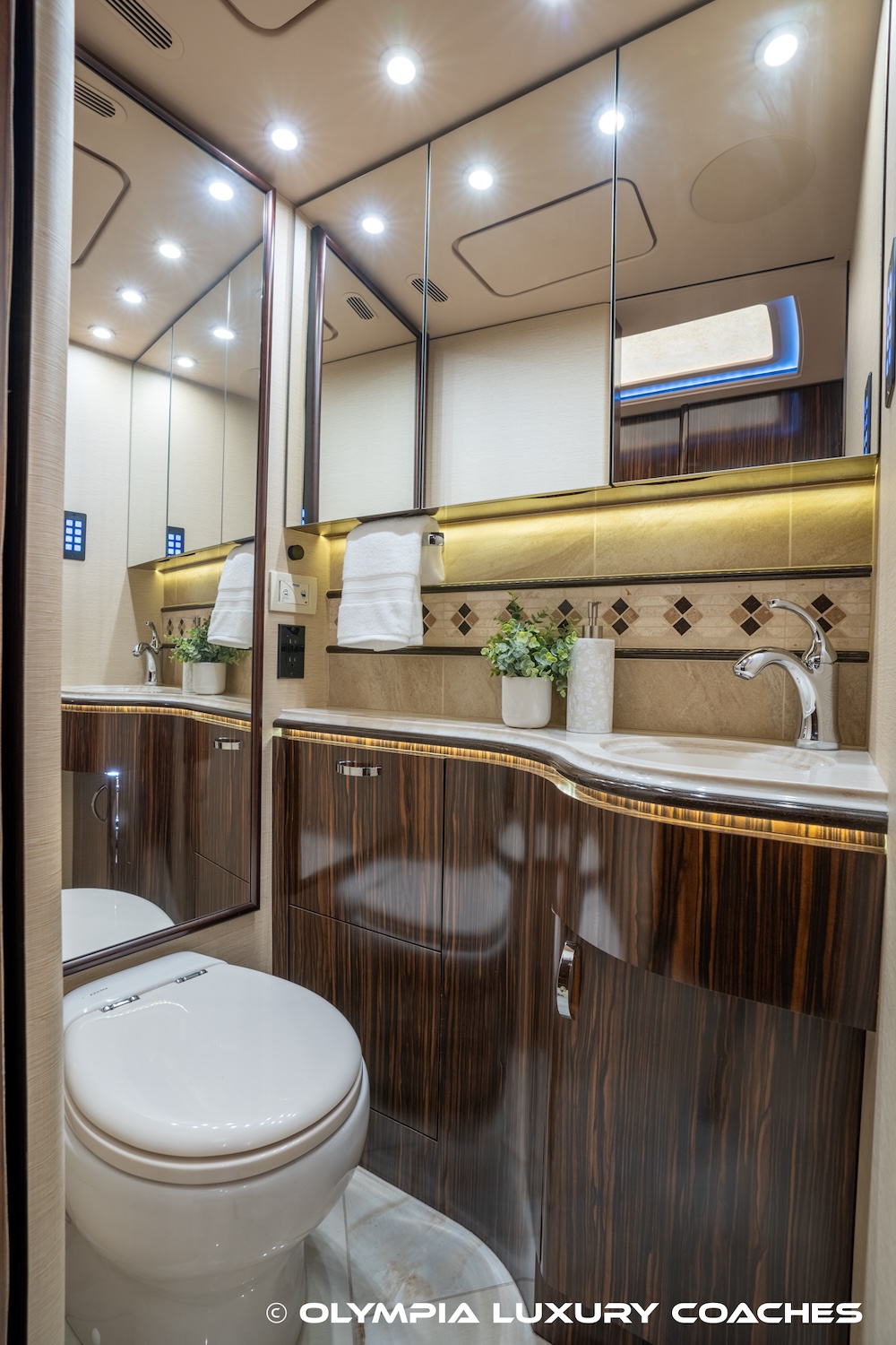 2020 Prevost Marathon H3-45 For Sale