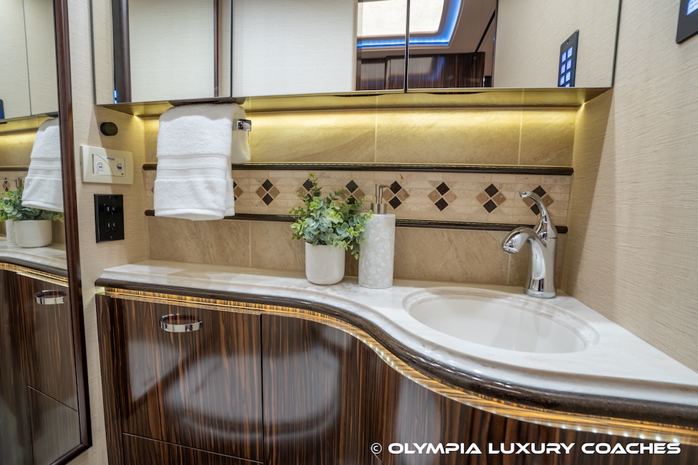 2020 Prevost Marathon H3-45 For Sale