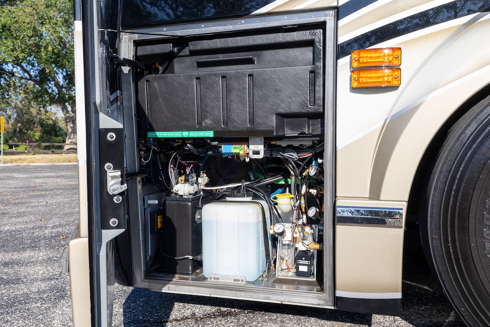 2020 Prevost Featherlite H3-45 For Sale