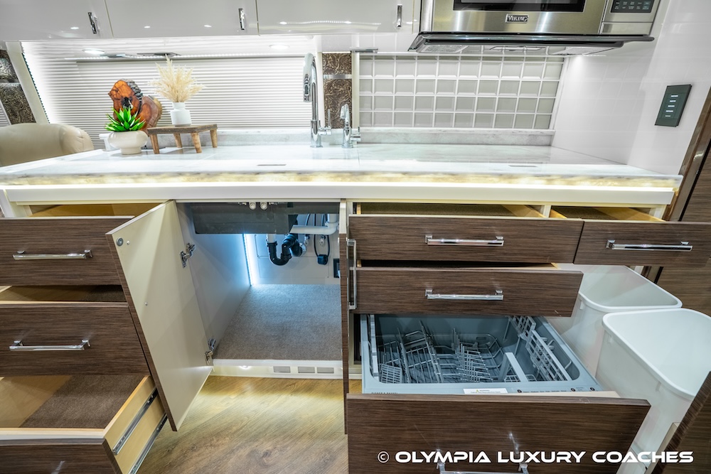 2021 Prevost Emerald H3-45 For Sale